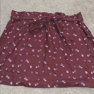 NWOT American Eagle Paperbag Waist Skirt